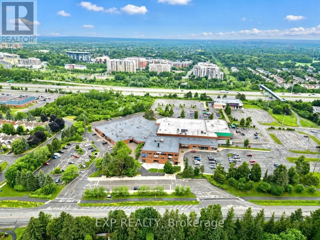 217 - 150 Katimavik Road, Ottawa